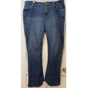 Lands’ End Original Fit Classic Waist Boot Leg Blue Jeans Women’s Size 18